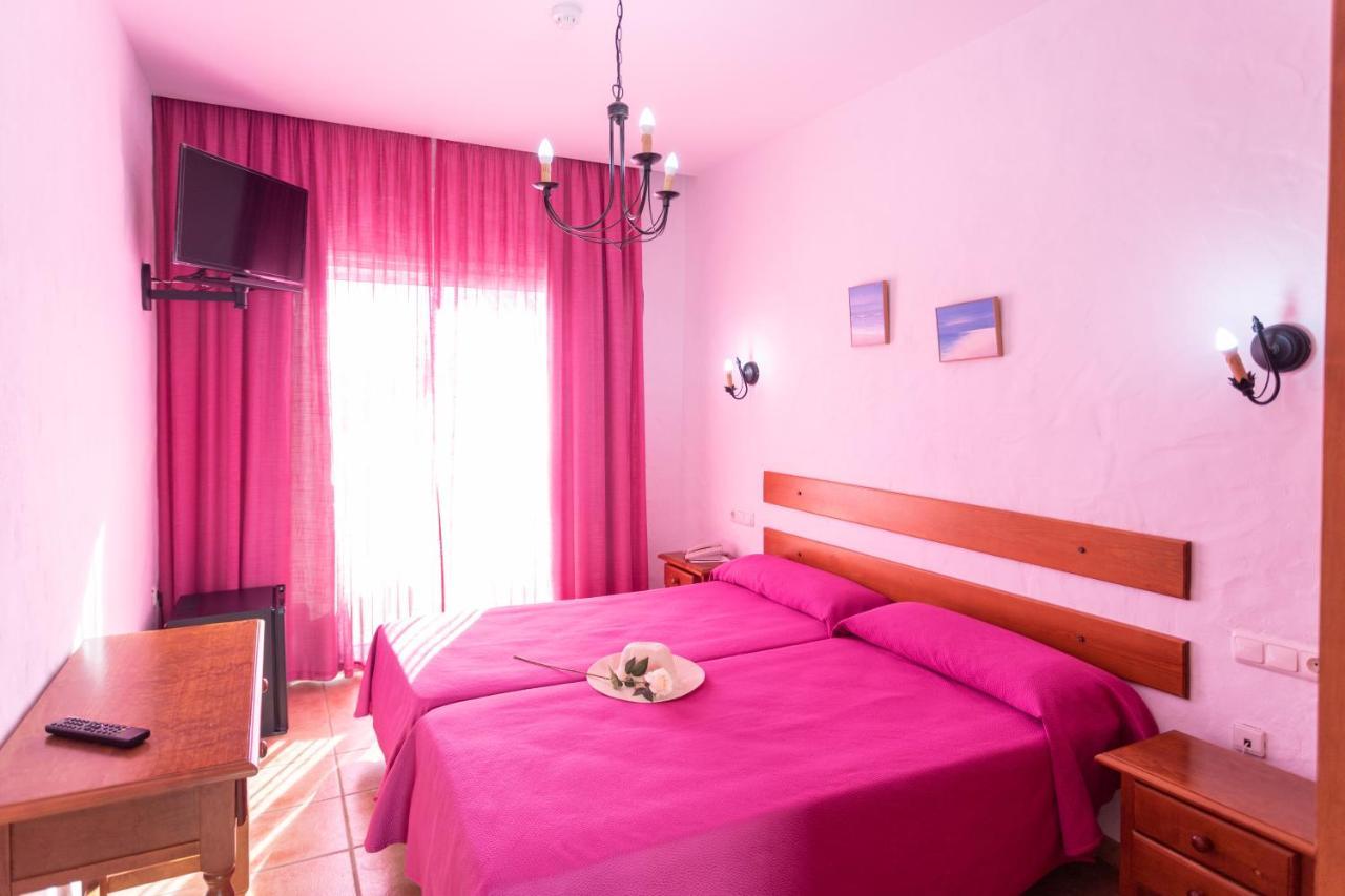 Hotel Oasis Atalaya 콘일데라프론테라 외부 사진