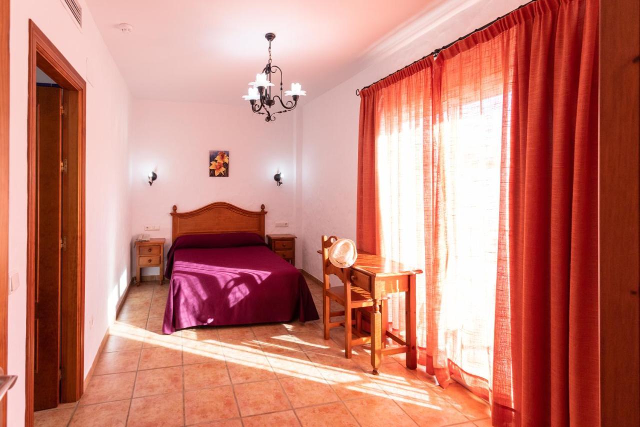 Hotel Oasis Atalaya 콘일데라프론테라 외부 사진