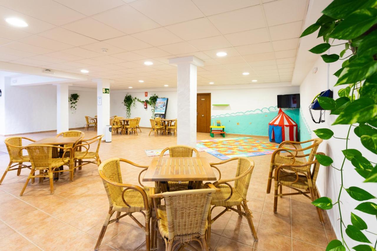 Hotel Oasis Atalaya 콘일데라프론테라 외부 사진