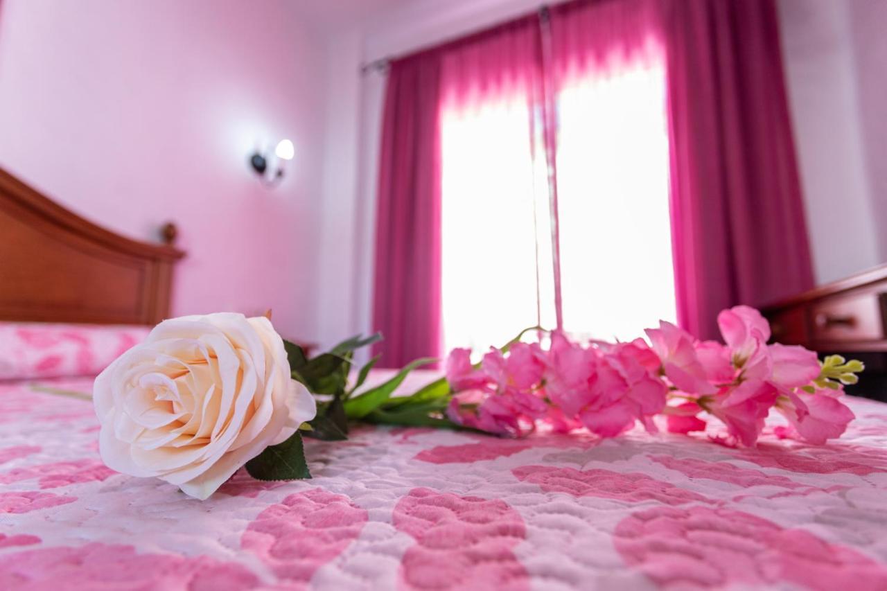 Hotel Oasis Atalaya 콘일데라프론테라 외부 사진